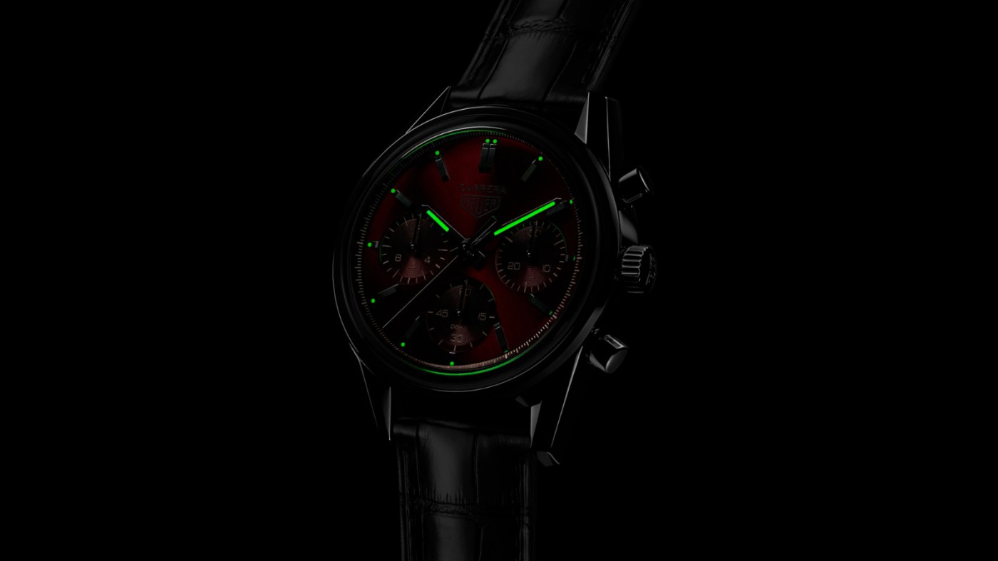 泰格豪雅卡莱拉系列红色表盘腕表，尽显热情与活力-腕表百科