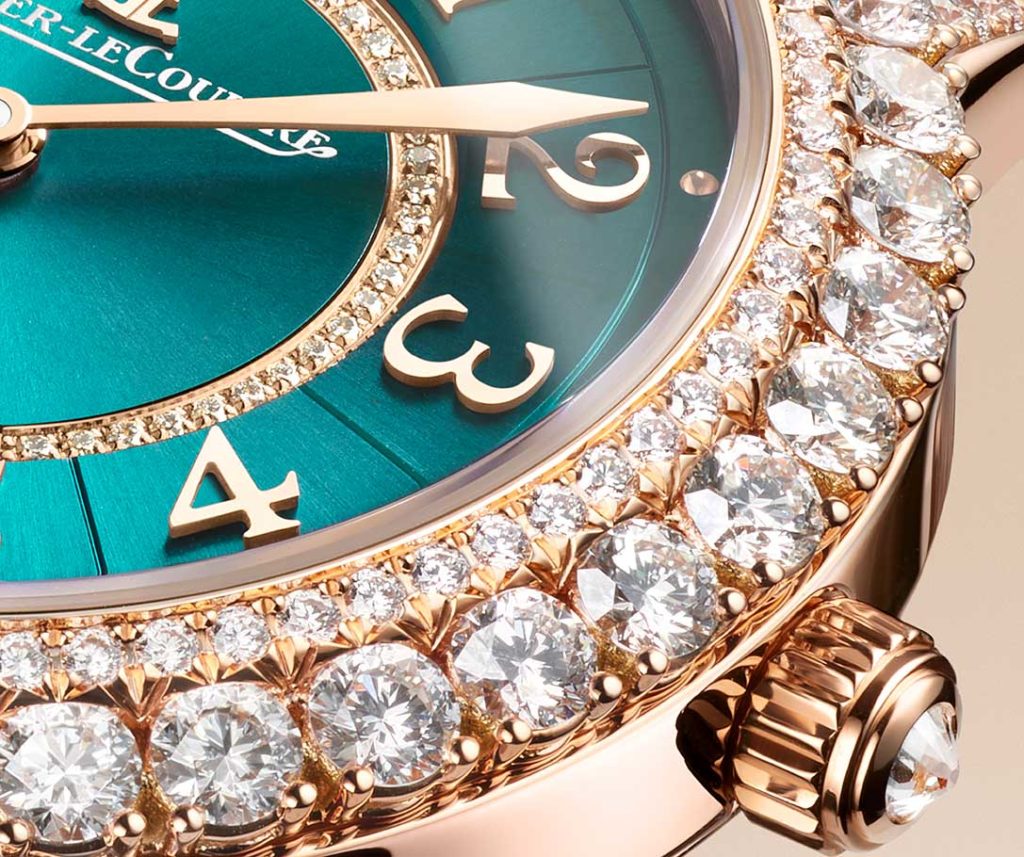 积家推出全新约会系列日夜显示珠宝腕表绿色款-腕表百科